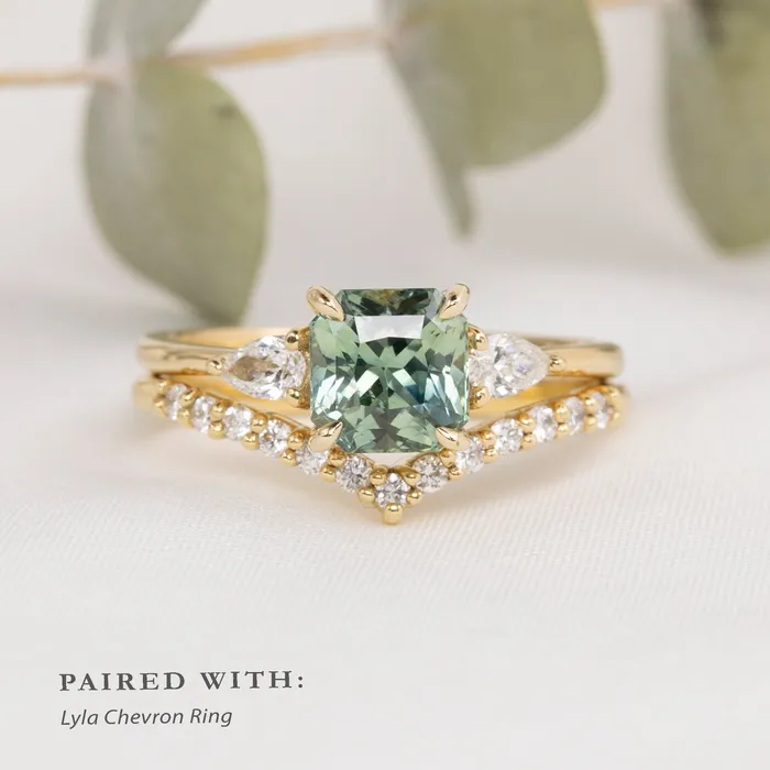 Rings Envero Jewelry Olivia Ring 179ct Parti Blue Green Srilanka Sapphire 14k Yellow Gold One of a kind Rings Envero Jewelry Olivia Ring 179ct Parti Blue Green Srilanka Sapphire 14k Yellow Gold One of a kind
