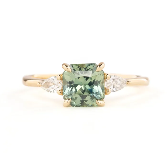 Rings Envero Jewelry Olivia Ring 179ct Parti Blue Green Srilanka Sapphire 14k Yellow Gold One of a kind Rings Envero Jewelry Olivia Ring 179ct Parti Blue Green Srilanka Sapphire 14k Yellow Gold One of a kind