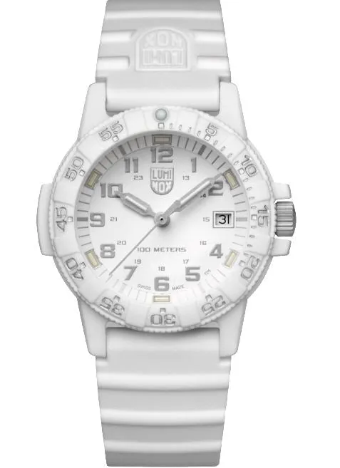 Leatherback Sea Turtle Outdoor Watch 39 mm LUMONDI INC Earrings