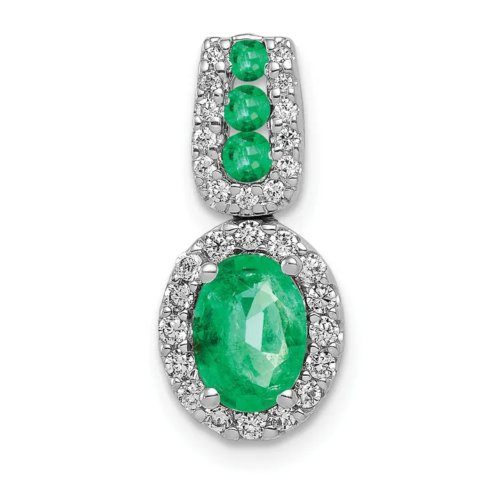 Goldia Necklaces 14k White Gold 15 Ct Lab Grown Diamond VSSI G and Lab Created Emerald Oval Halo Pendant Goldia Necklaces 14k White Gold 15 Ct Lab Grown Diamond VSSI G and Lab Created Emerald Oval Halo Pendant