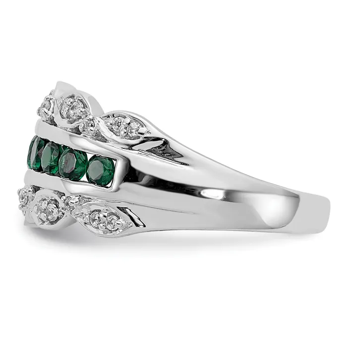 Goldia Rings 14k White Gold 15 Ct Lab Grown Diamond VSSI G and Lab Created Emerald Fancy Ring