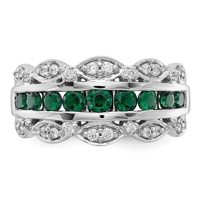 Goldia Rings 14k White Gold 15 Ct Lab Grown Diamond VSSI G and Lab Created Emerald Fancy Ring